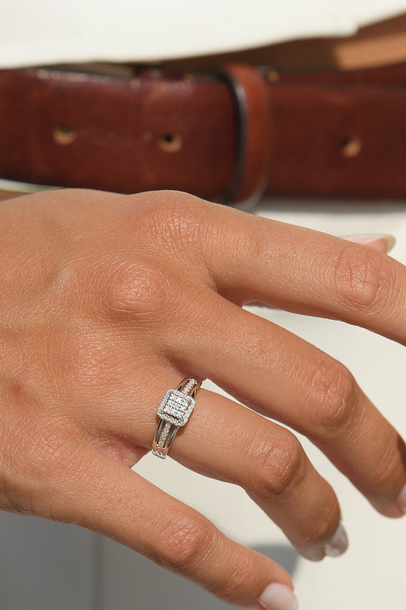 Anillo "Cuadrado Luminoso" D0.21/41 - Oro blanco 375/1000