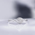 Anillo de diamantes “Touch Of Magic” 0,11/10 – Oro blanco 375/1000
