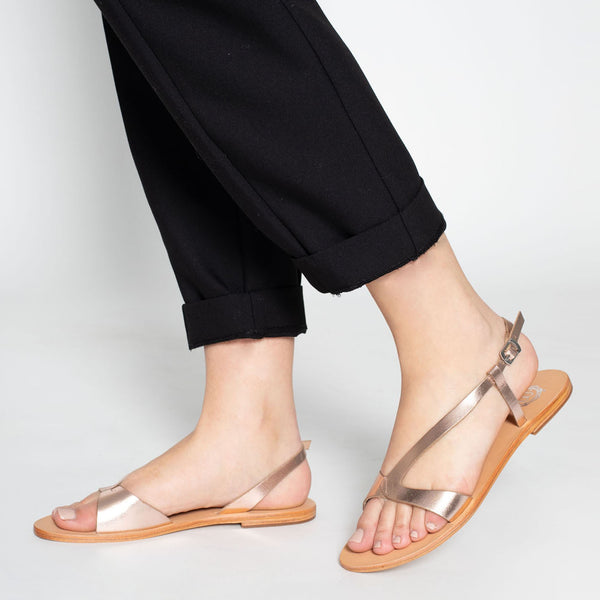 Amadrya Sandals - Gold