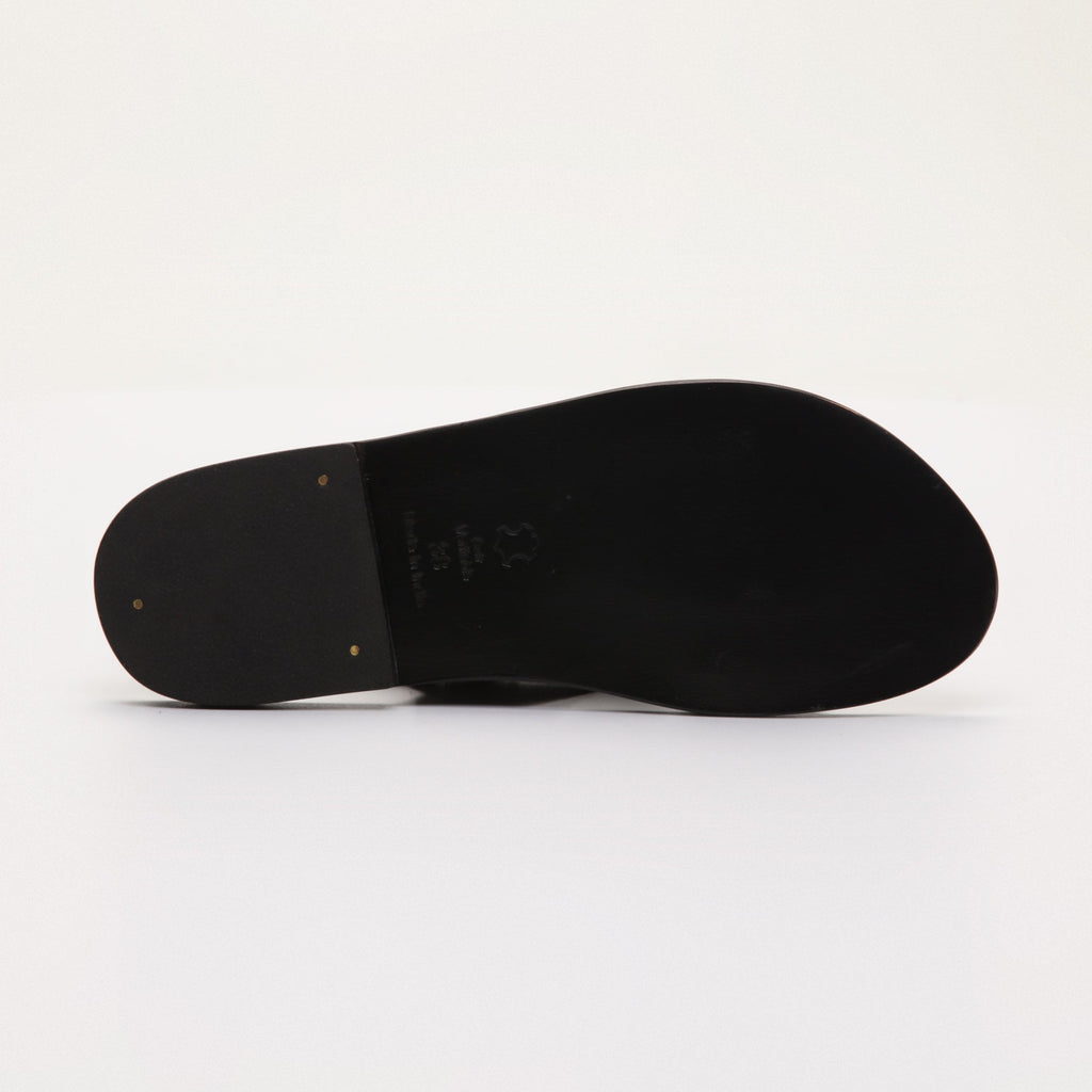 Les Bagatelles - Waylon Flat Sandals - Black