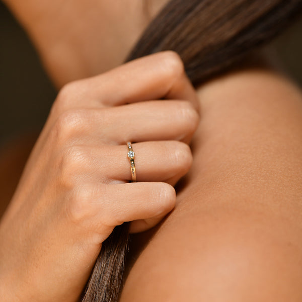 “Lacey” Ring 375/1000 Yellow Gold And Zirconium