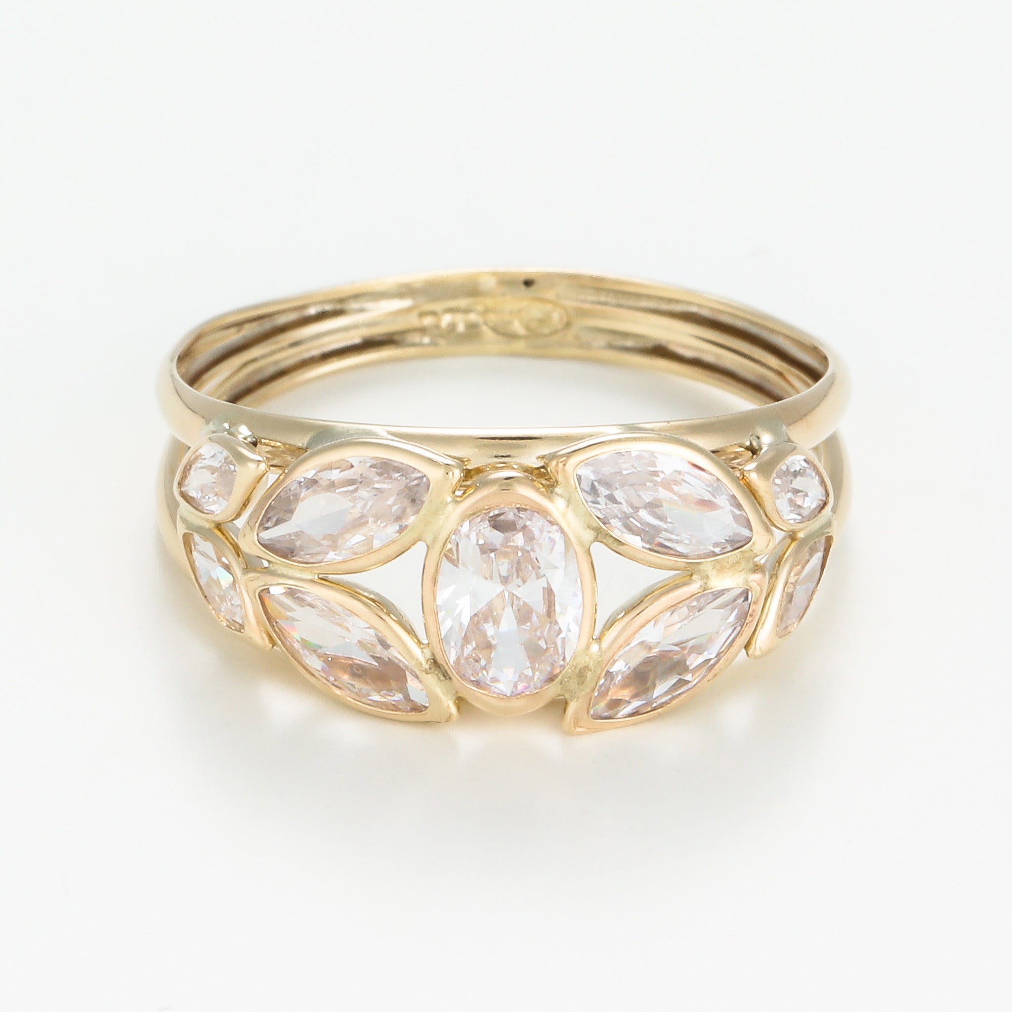 Anillo “Petra” Oro amarillo 375/1000 y circonio