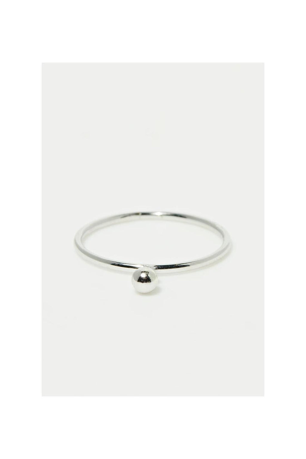 “Grima” Ring 375/1000 White Gold