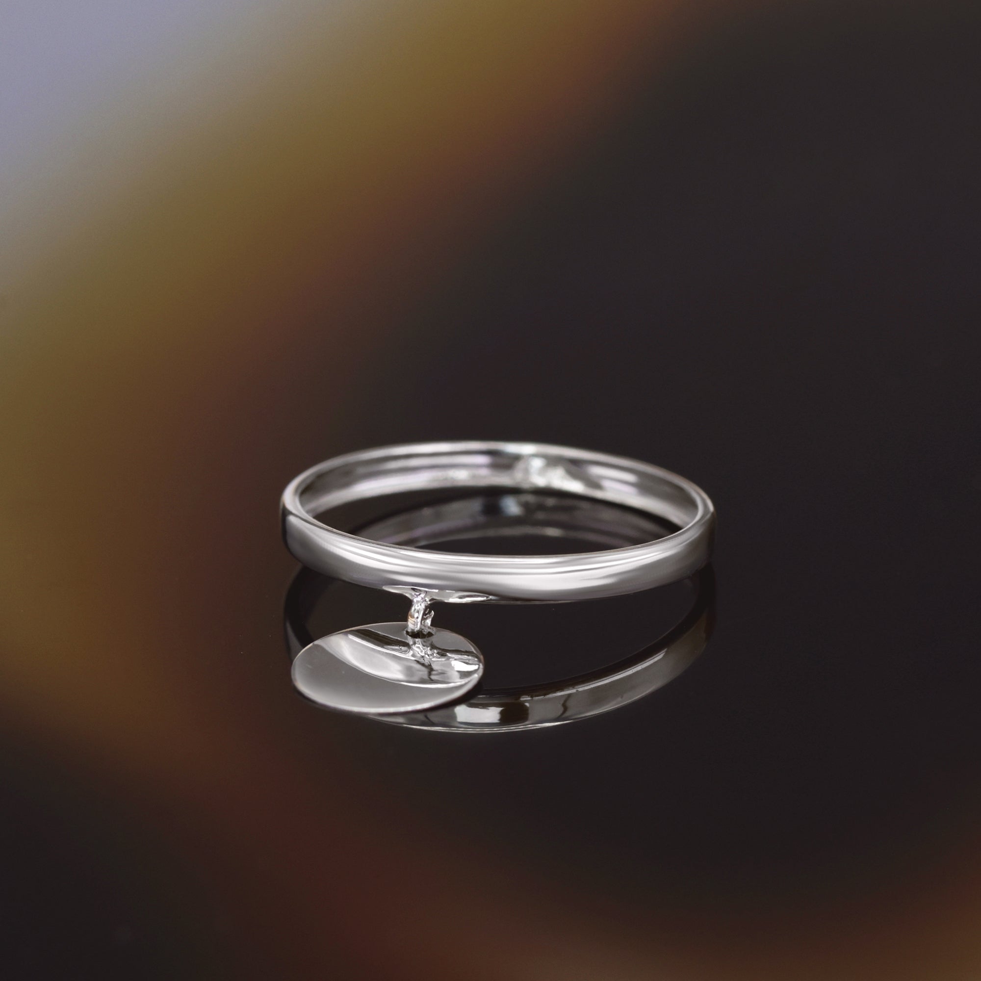 Anillo “Medallón” de Oro Blanco 375/1000