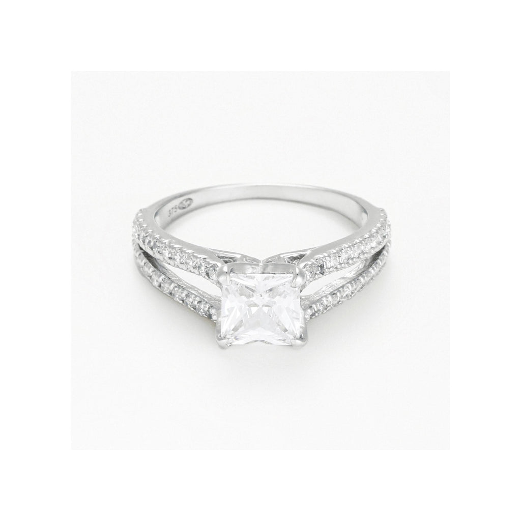 “La Merveilleuse” Ring 375/1000 White Gold And Zirconium
