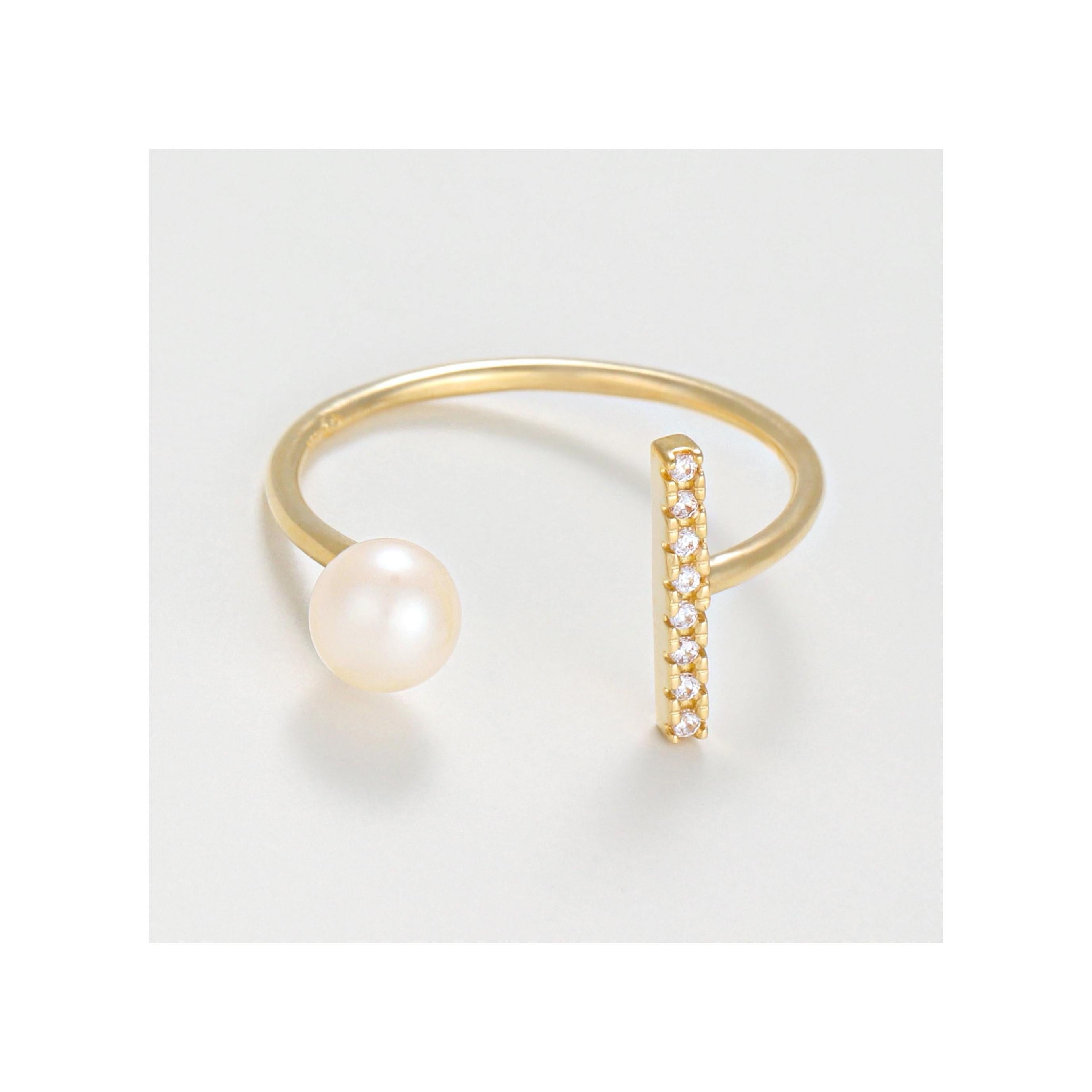 Anillo "Kalaya" Oro amarillo 375/1000 y perlas blancas