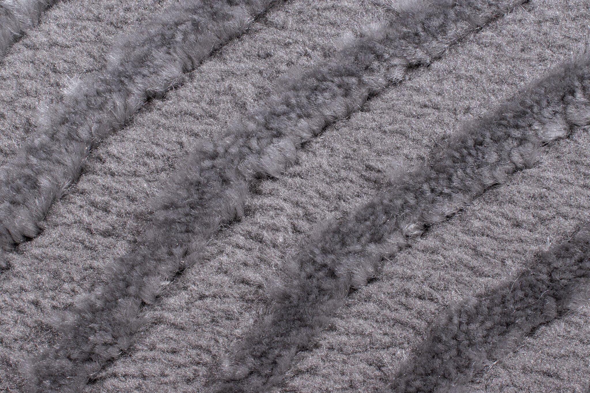 Geometric pattern rug in gray relief pile: BIA159GRI BIANCA
