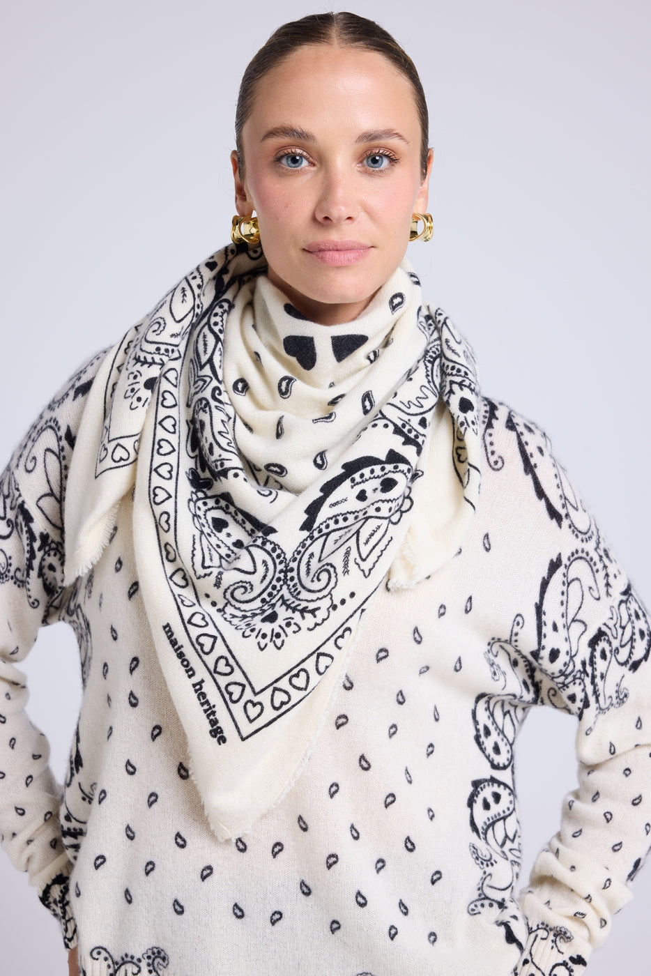 Unisex Bandana Scarf 90*90 in Cashmere - White Black