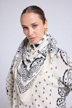Unisex Bandana Scarf 90*90 in Cashmere - White Black