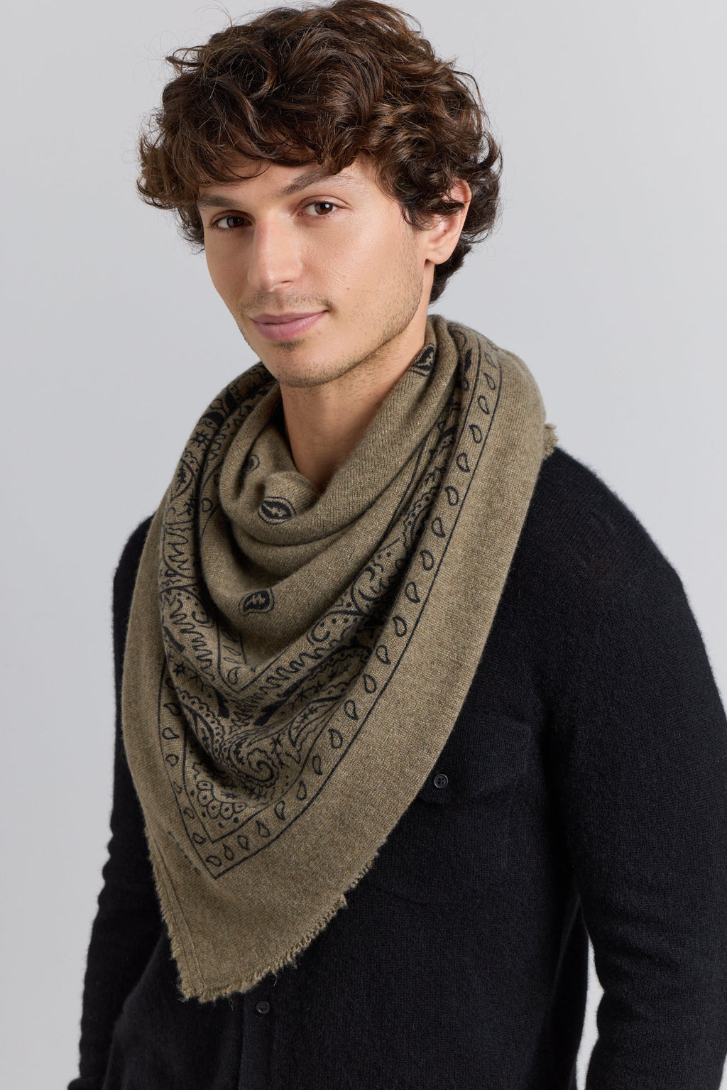 Grande Echarpe Bandana Presley En Cachemire - Vert Khaki & Noir