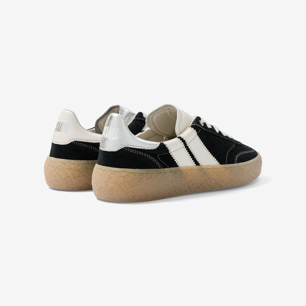 Black Romance Sneakers