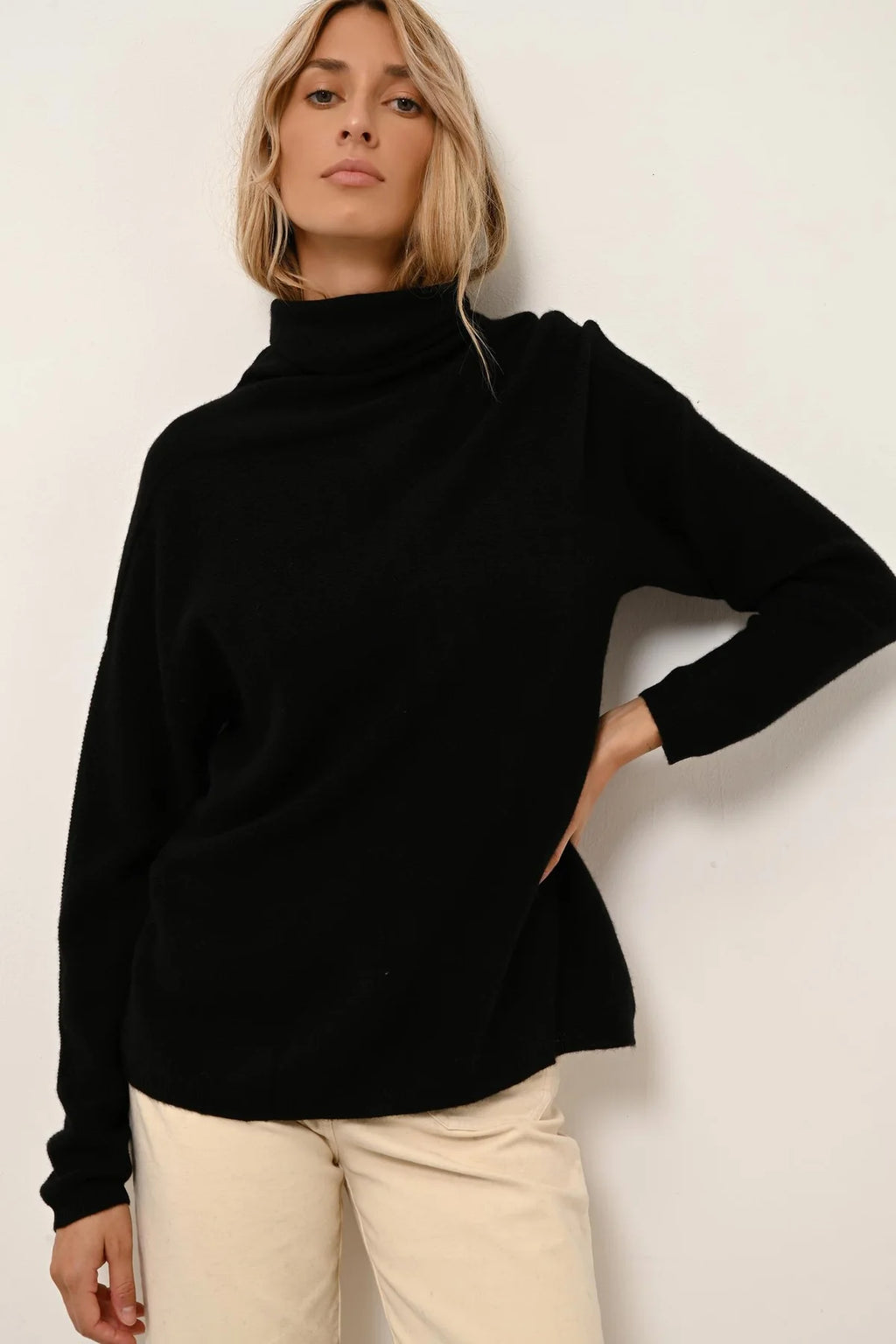 Roll-Neck Jumper - Blantyre - Black