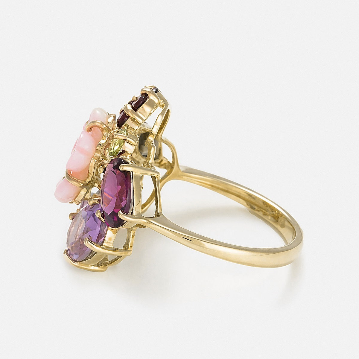 Anillo "Jardín Inglés" A0.35/1 Ram1.2/2 G0.3/6 P0.13/1 Rh0.95/1 Wt0.24/6 Nácar