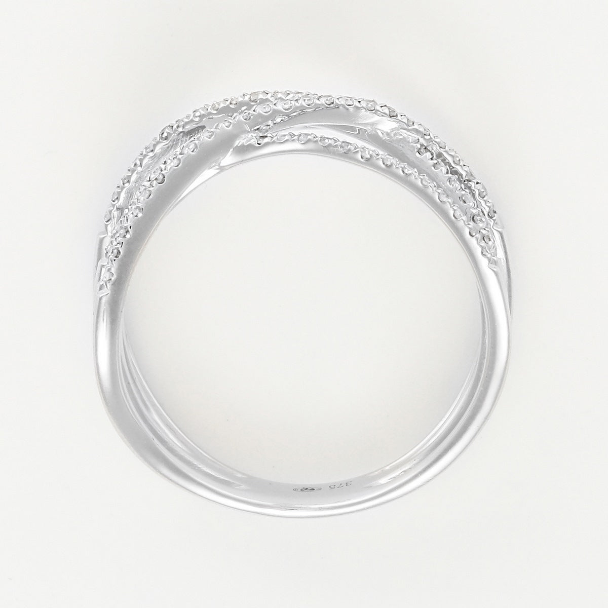 “Luminous Interlacing” Ring – White Gold