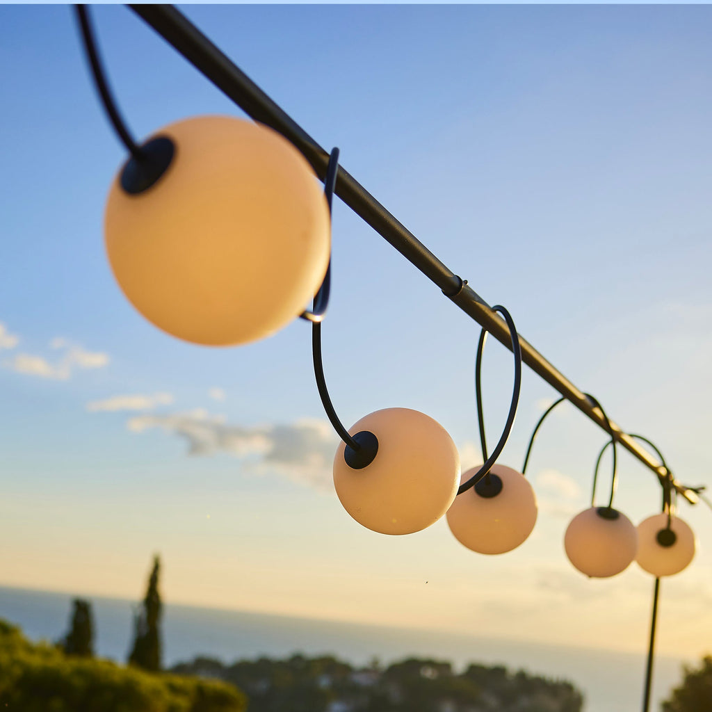 Bolly - Wired Led Garland - Plastic - White