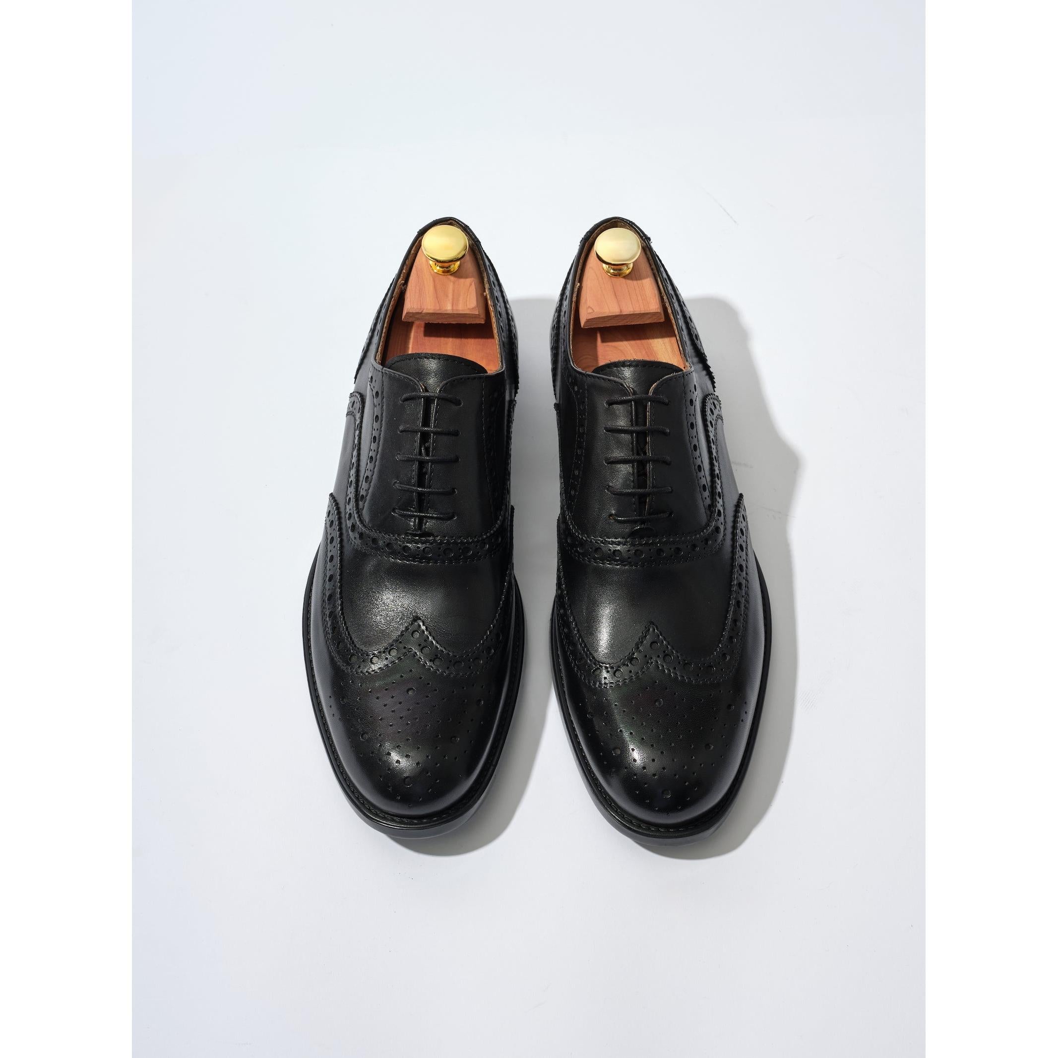 Wingtip Oxford - Black - Men