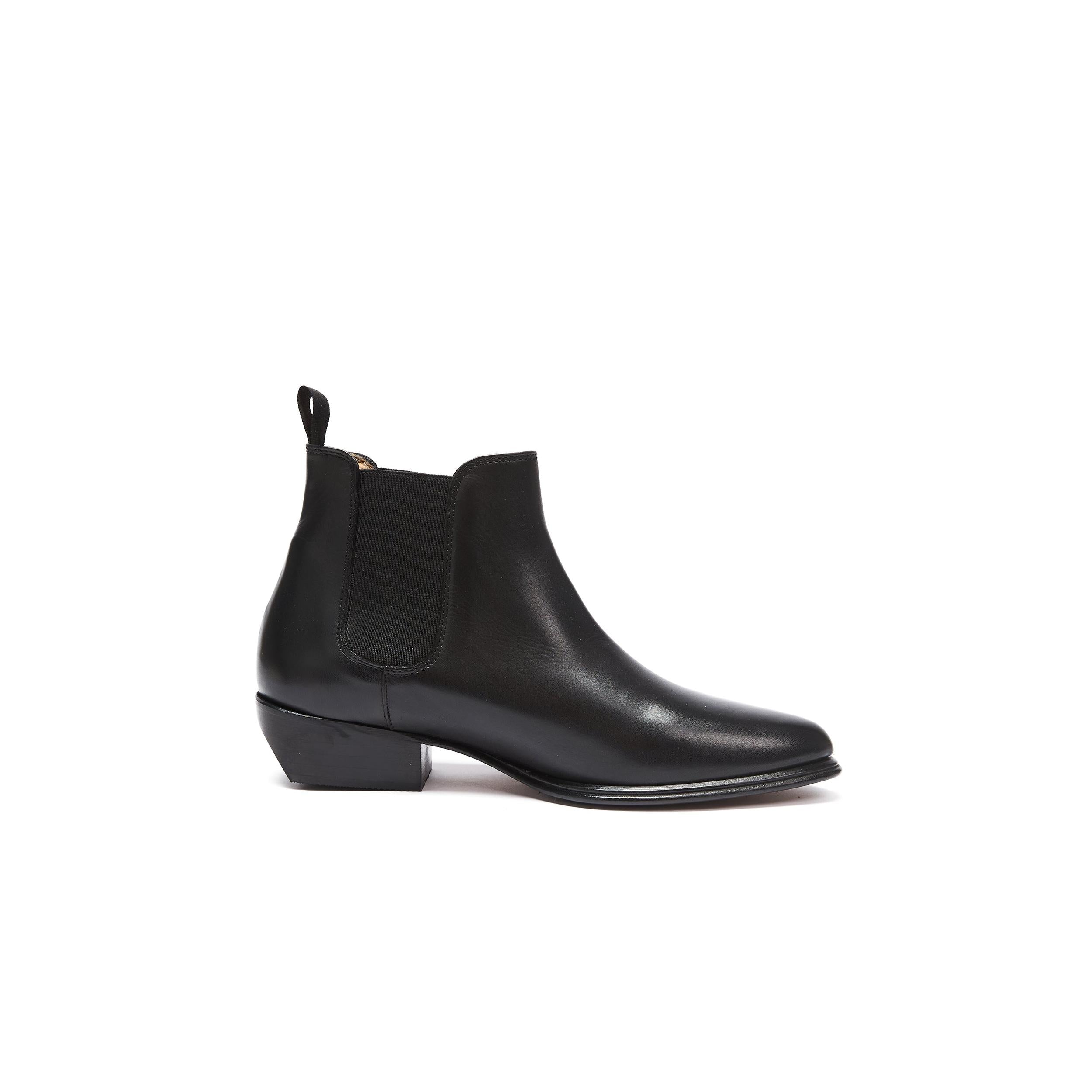 British Passport - Chelsea Boots - Black - Women