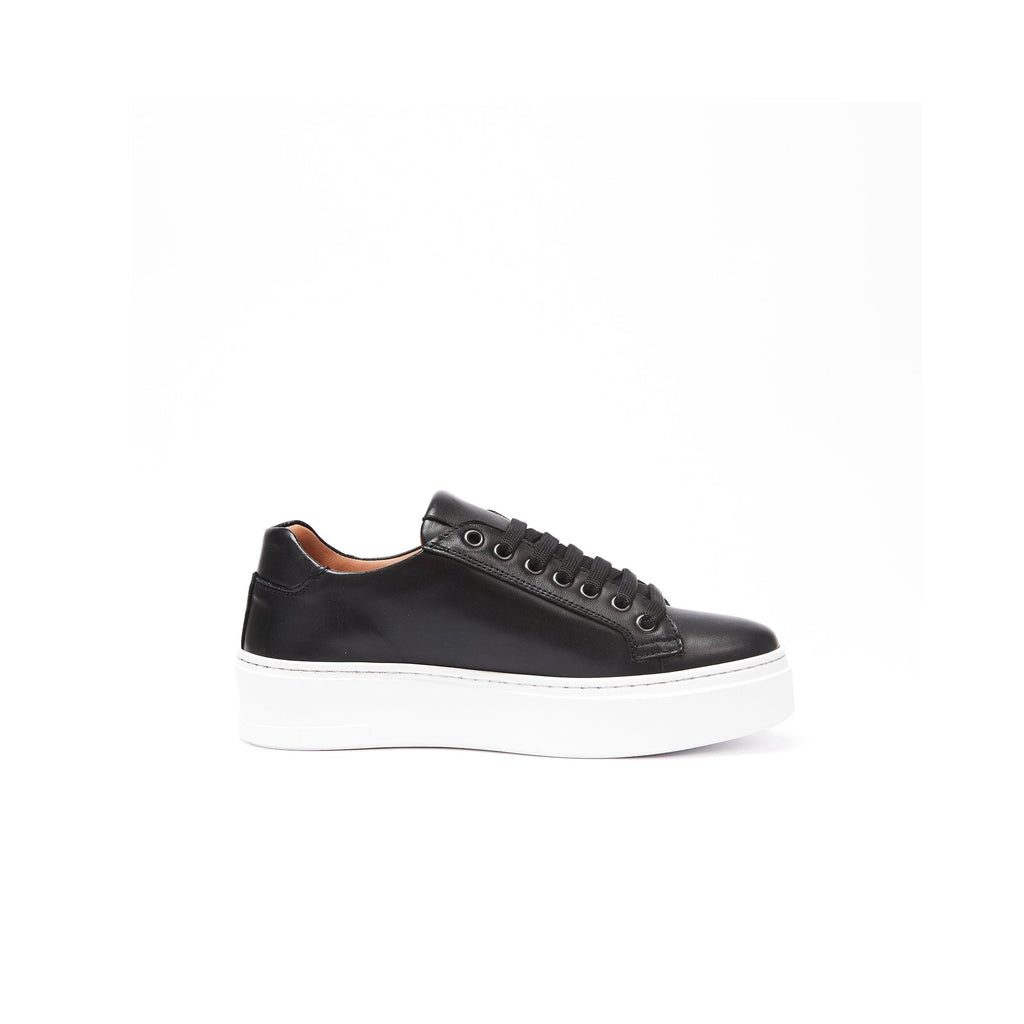 Zapatillas clásicas con cordones - Negro - Mujer