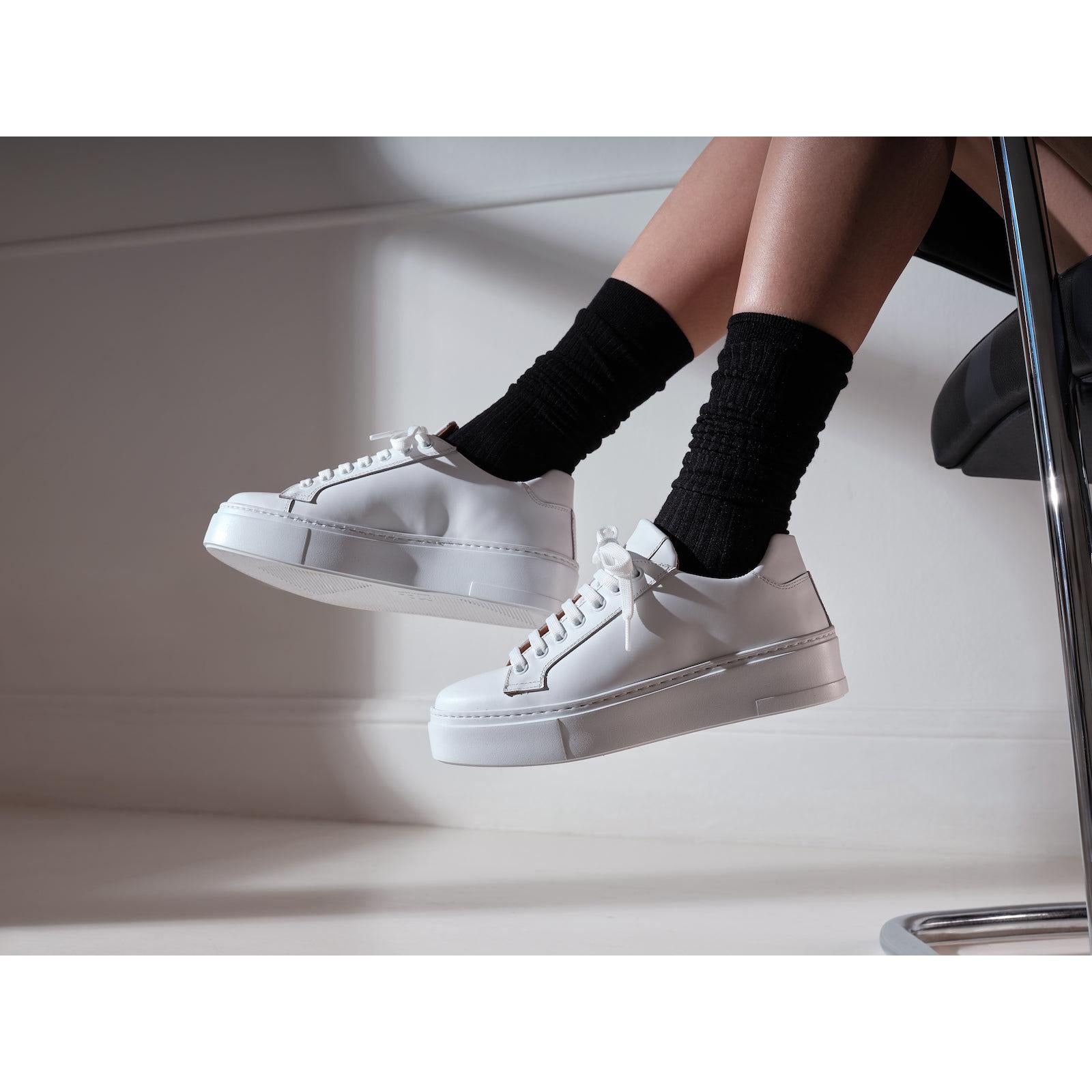 Zapatillas Con Cordones Clásicas - Blanco - Mujer