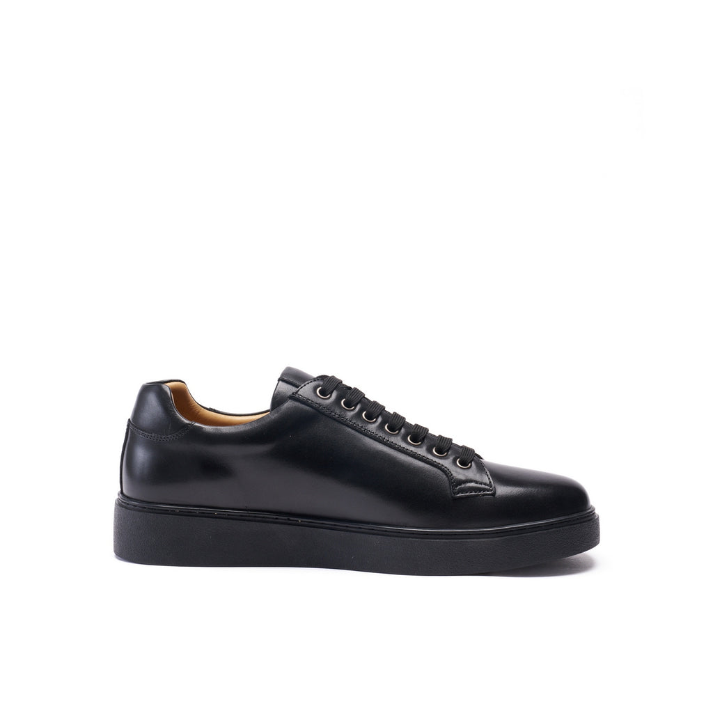 Classic Lace-Up Sneaker Black - Man