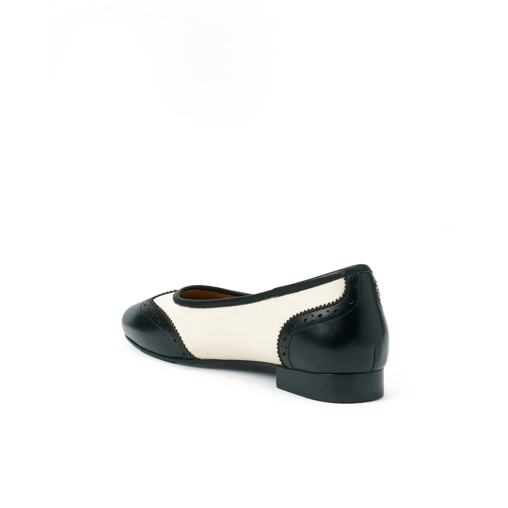 Black Ballet Flats - Women