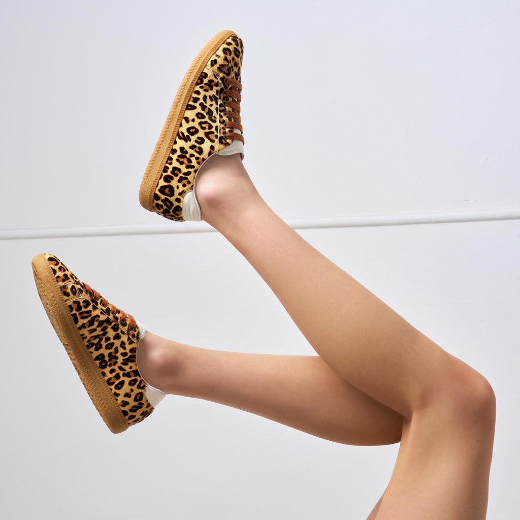 Zapatillas Low Cut Leopardo - Mujer