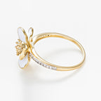 “Orchid” Ring – Yellow Gold