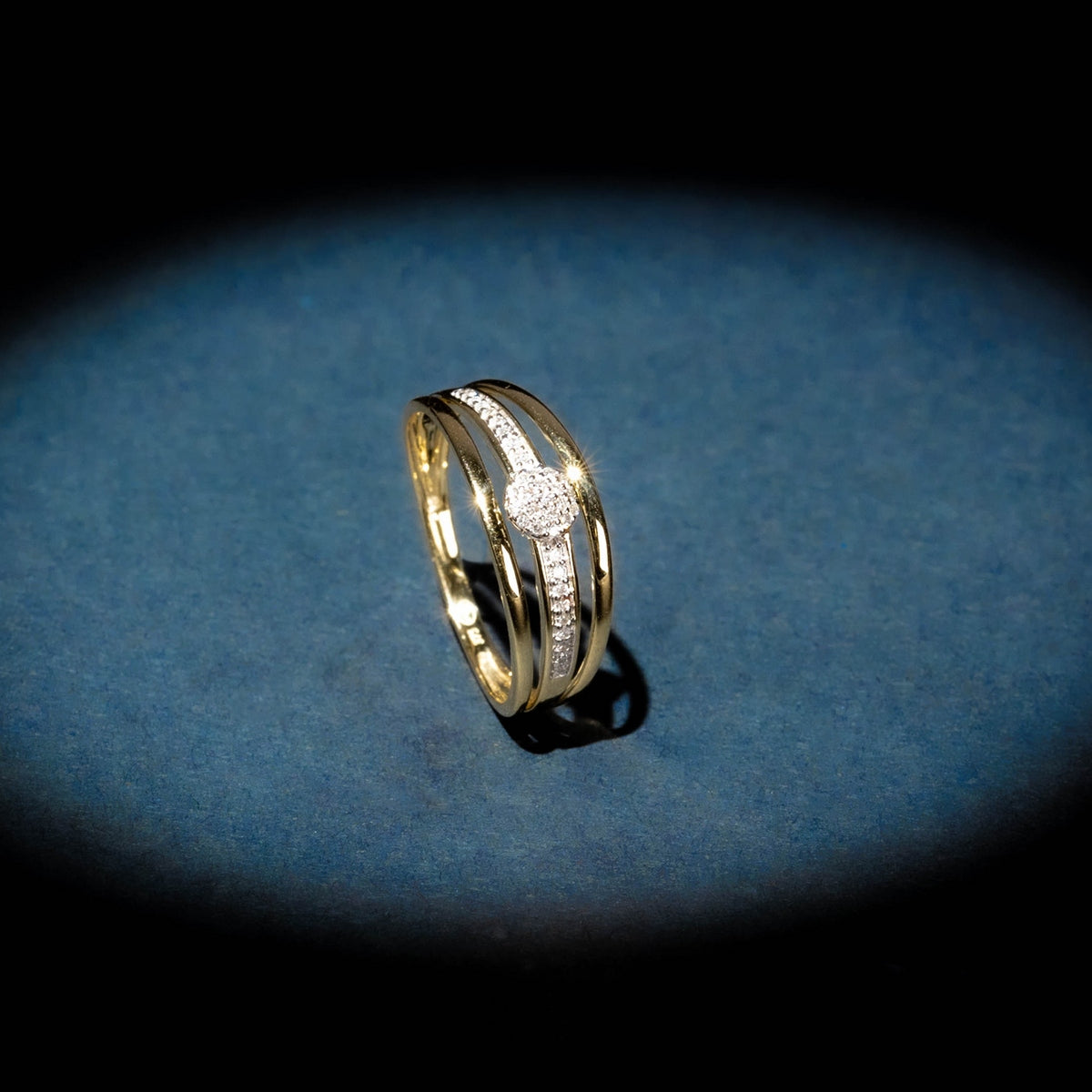 Bague "Jelena" D0,10/37 - Or Jaune 375/1000