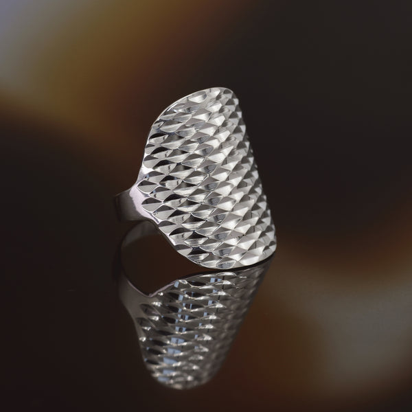 Bague "Armadillo" Or Blanc 375/1000