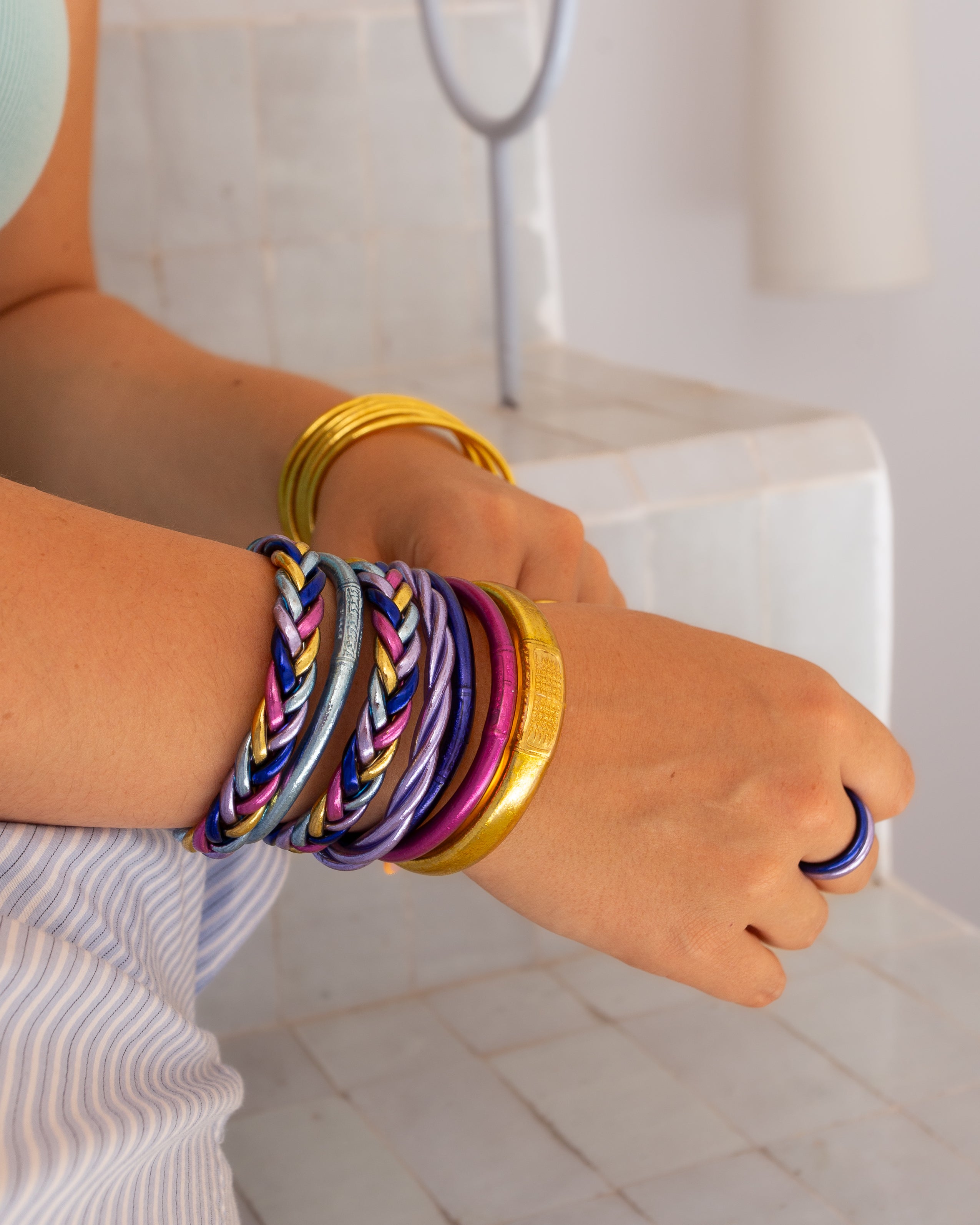 Pulsera Budista Retorcida Lilas