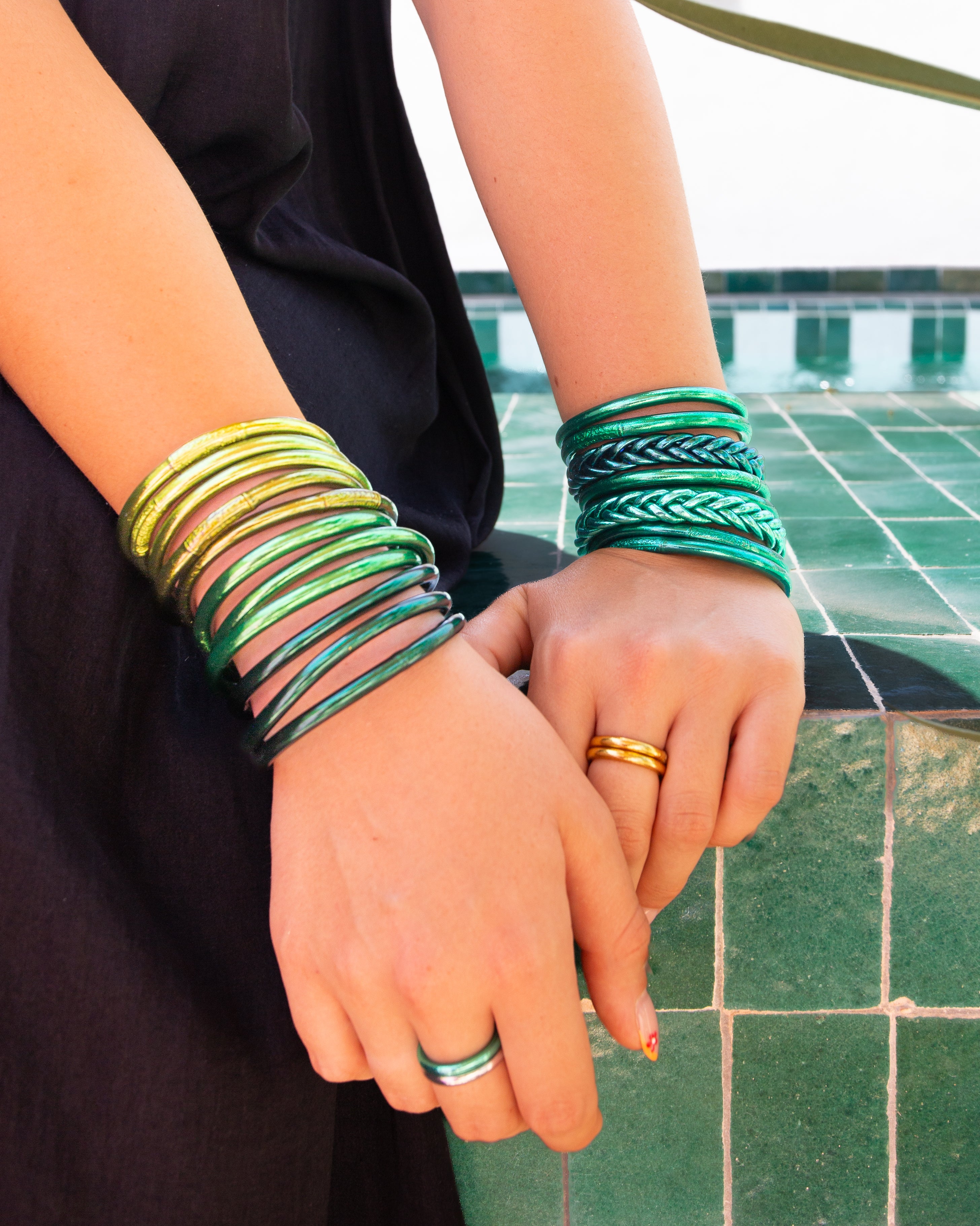 Pulsera Budista Trenzada Esmeralda