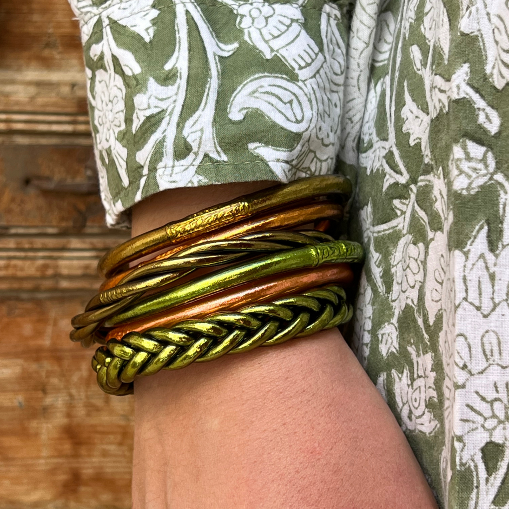 Pulsera Budista Trenzada Caqui