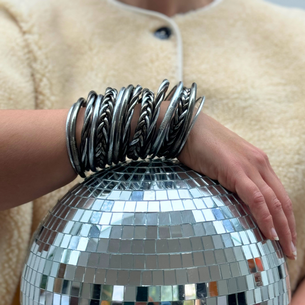 Pulsera Budista Trenzada (Silver / Black / Dark Silver)