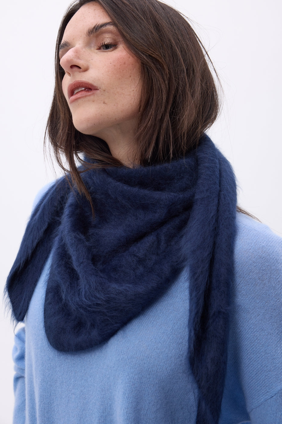 Bandana triangular oversize – cachemira cepillada Brea - azul marino - mujer
