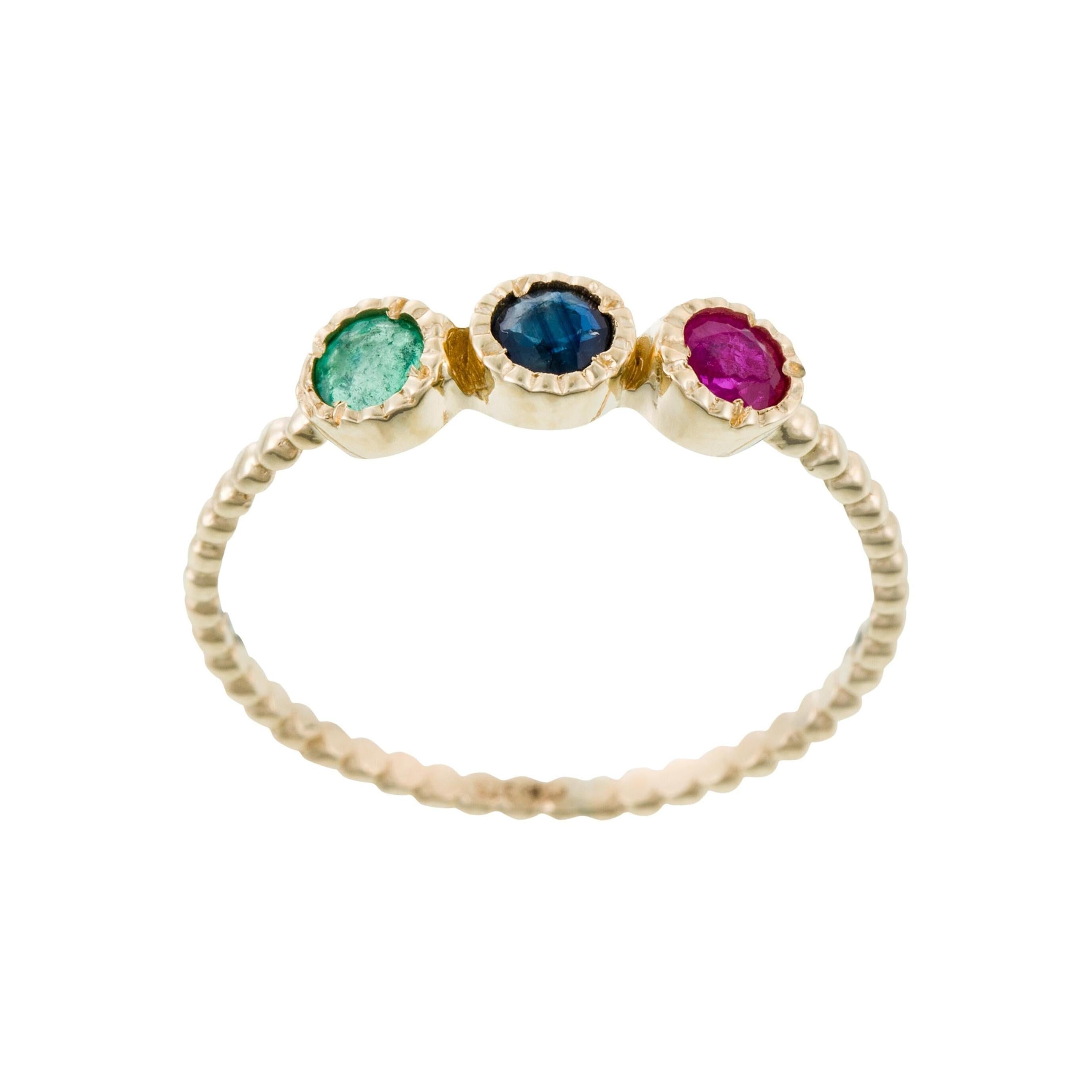 Ring "Trio Précieux 0.11Ct/3" 375/1000 Yellow Gold