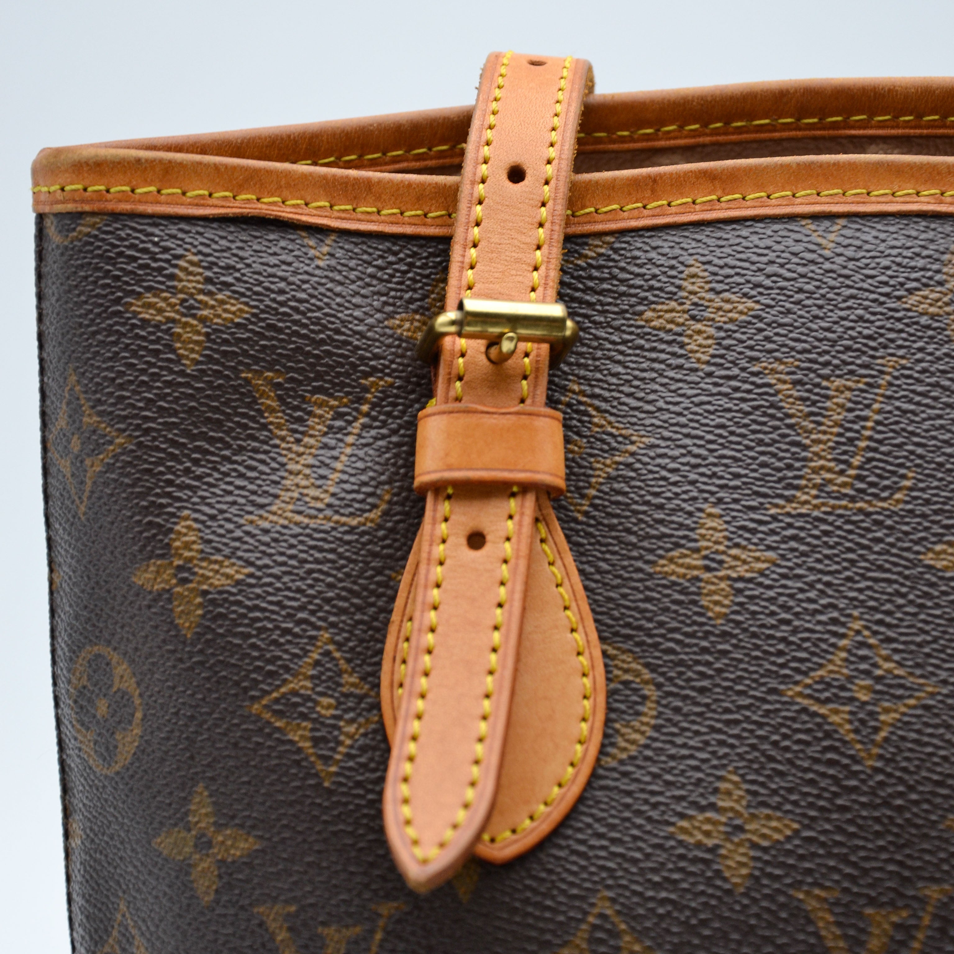 Sac Bucket Pm Louis Vuitton