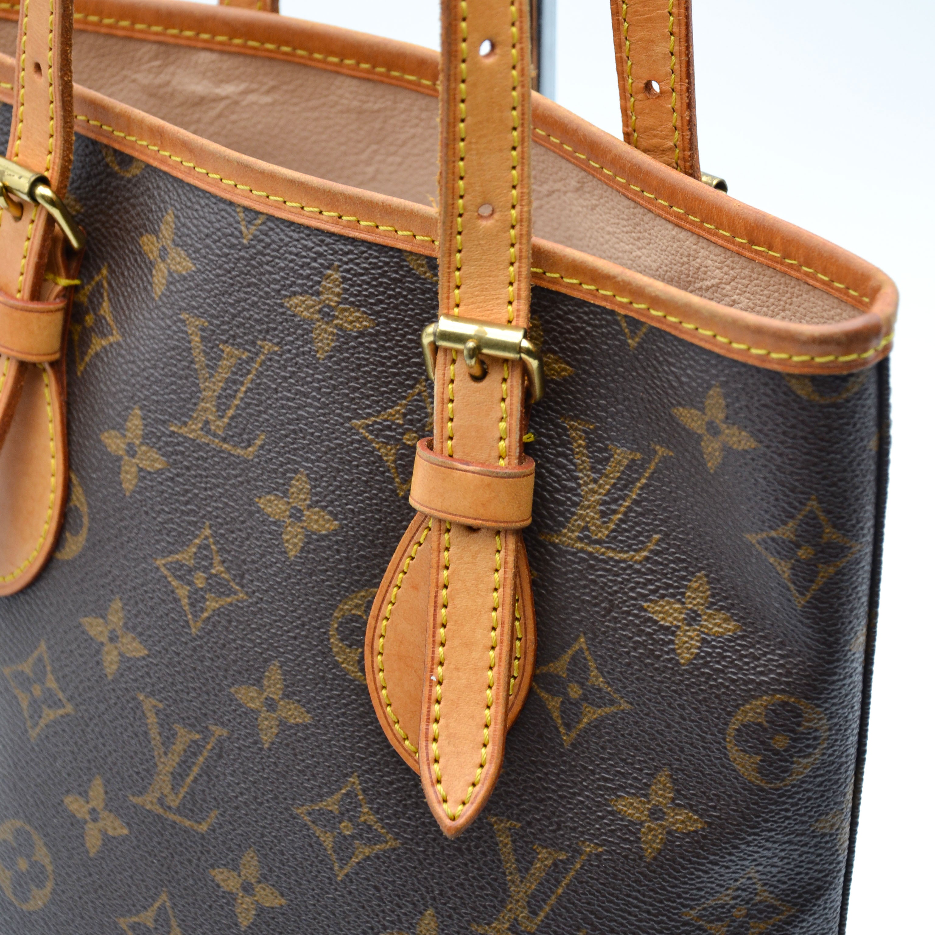 Sac Bucket Pm Louis Vuitton