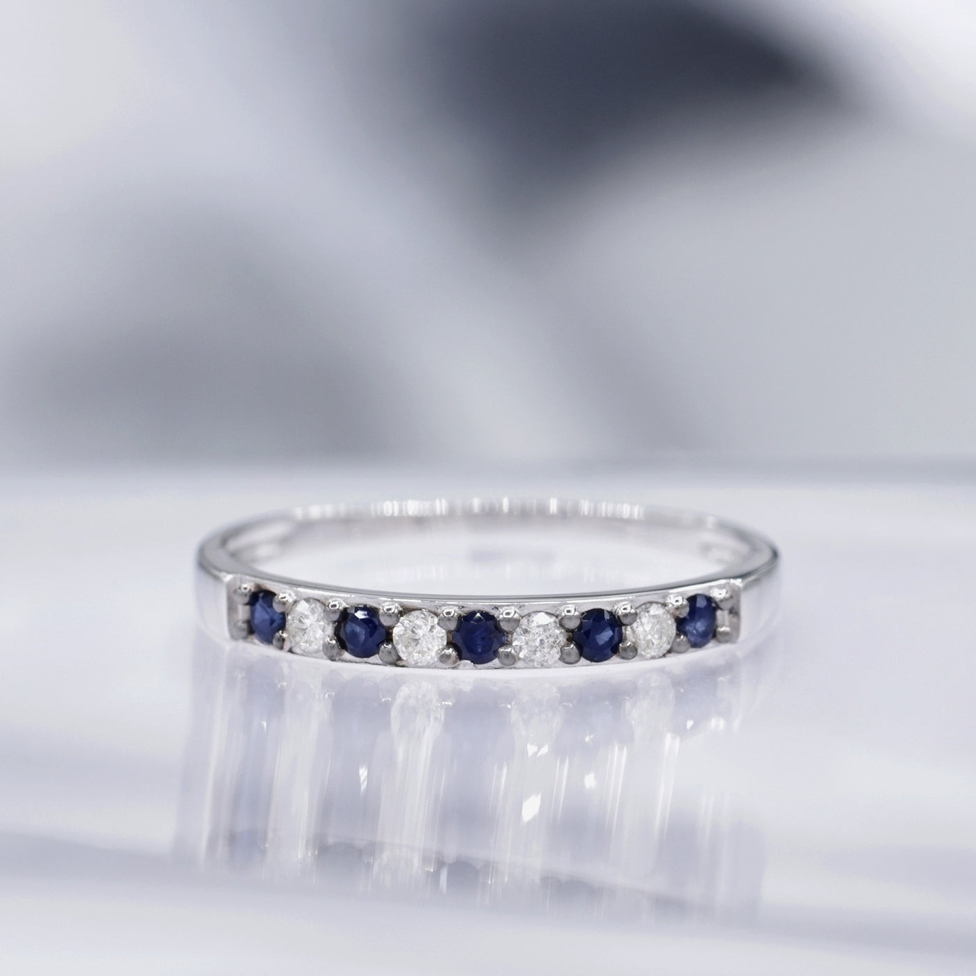 "Séoul" Ring Diamonds 0.11/4 & Sapphire 0.25/5 - White Gold 375/1000