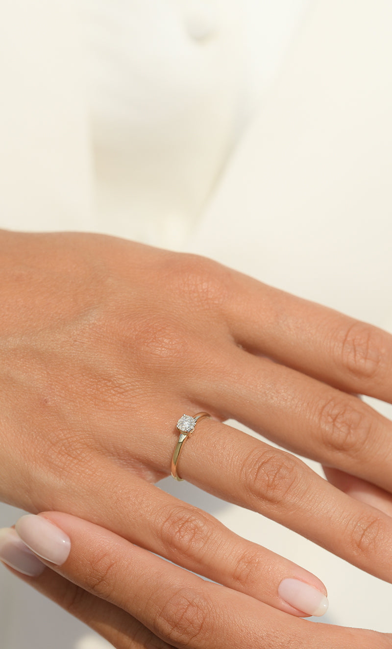 Anillo de diamantes "Akna" 0.11/11 - Oro amarillo 375/1000