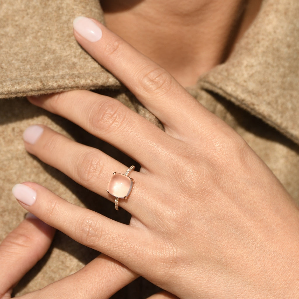 "Rose Dragée" Ring Diamonds 0.11/12 & Rose Quartz 4.8/1 - Rose Gold 375/1000