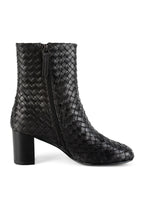 Gallop Echo ankle boots - Black