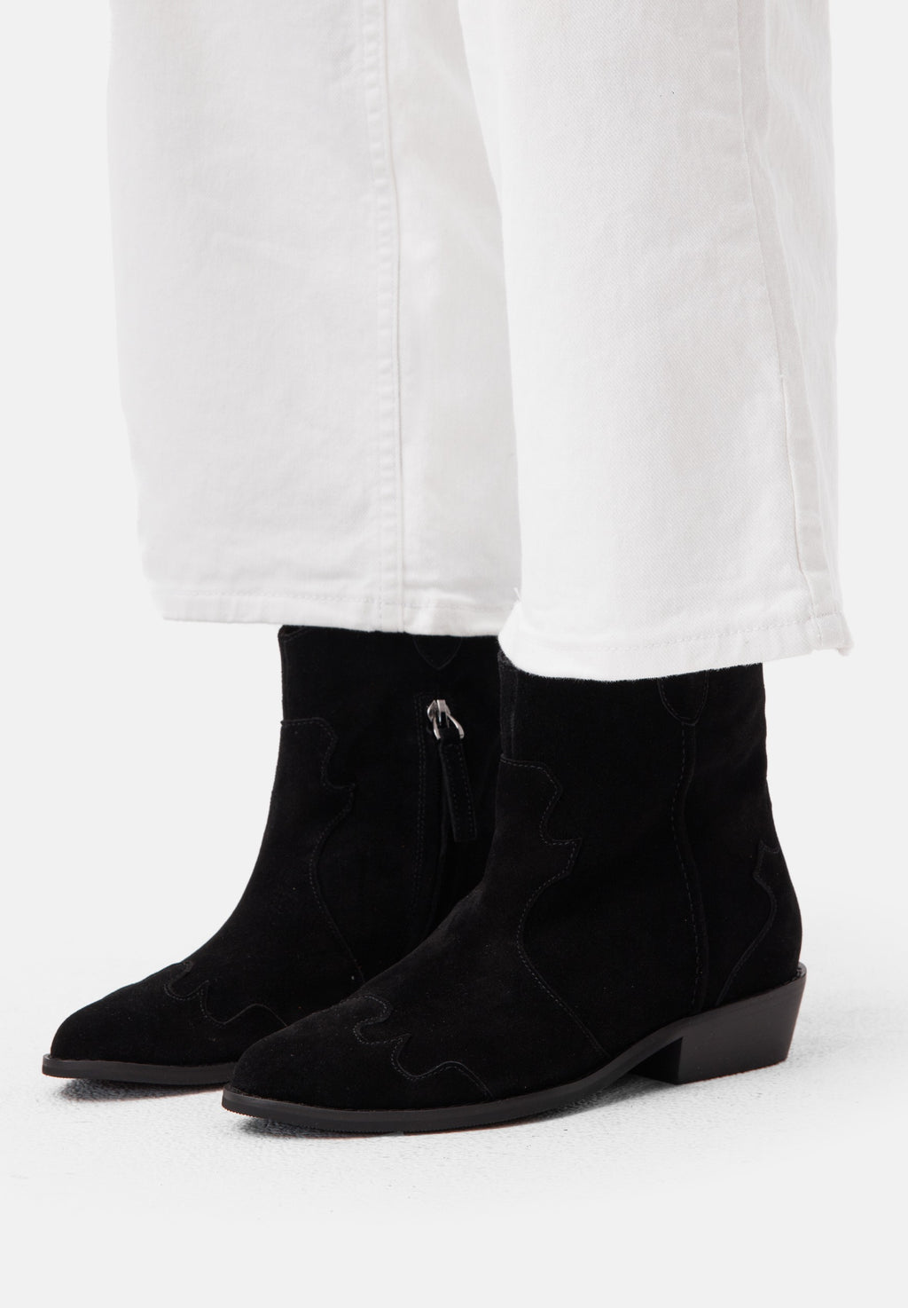 Walk Between Stars Ankle Boots - Black