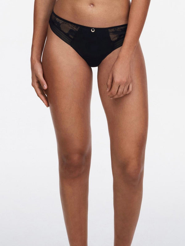 True Lace Thong - Black