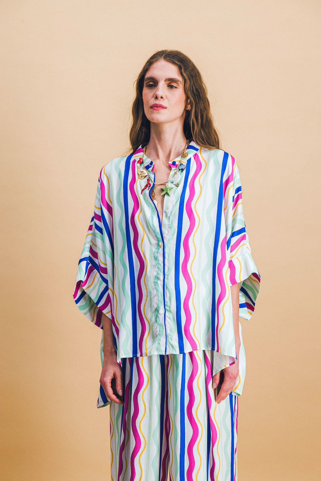 Camisa Maud Líneas Arcoiris