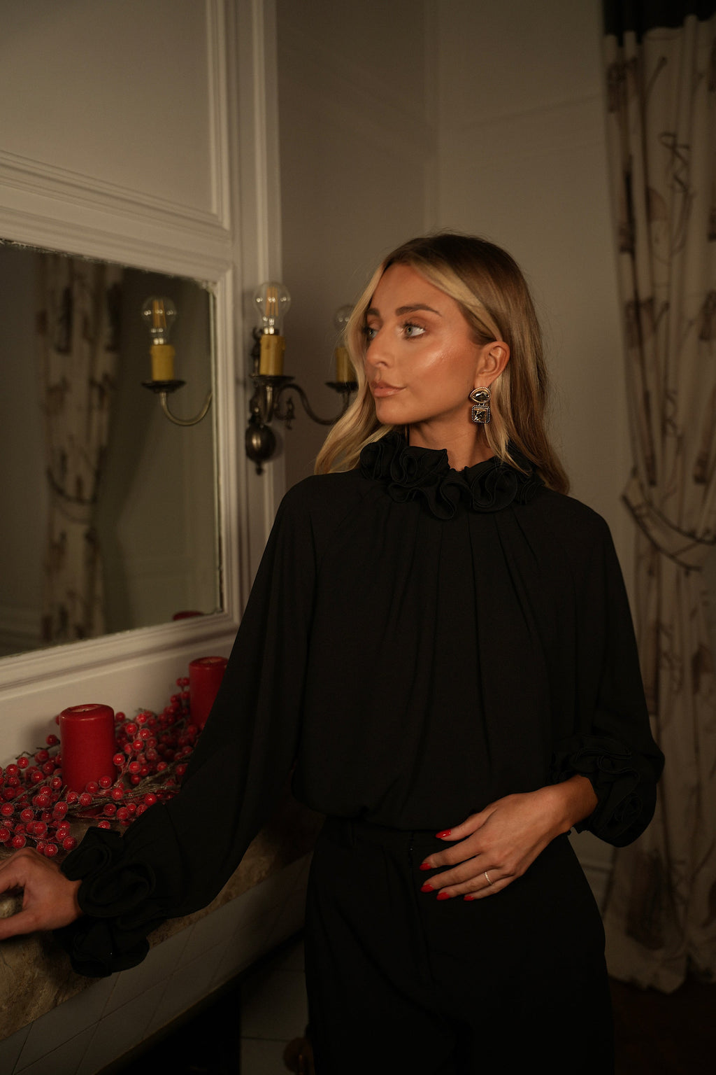Blouse À Volants Cindy - Noire