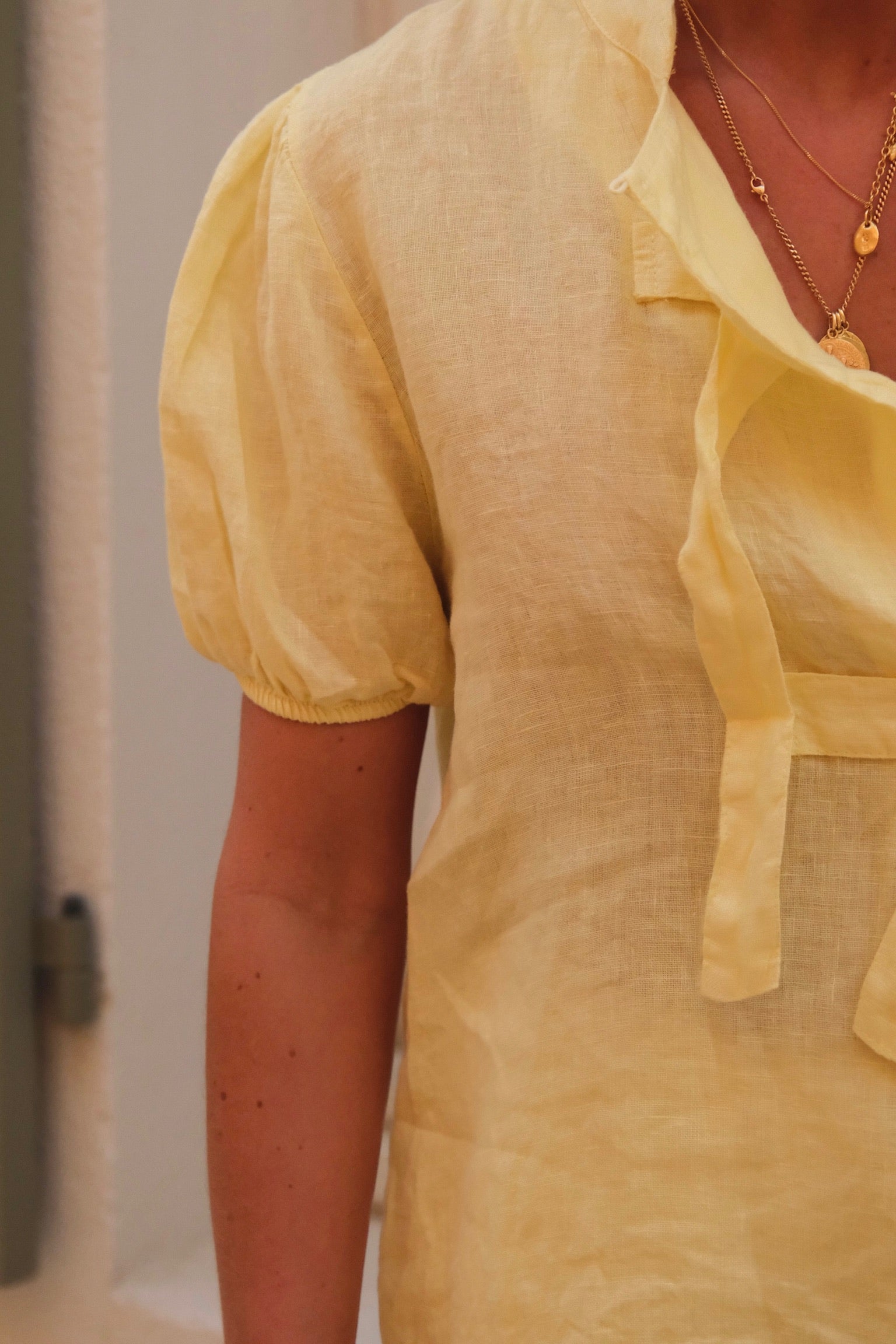 Célestine yellow linen blouse