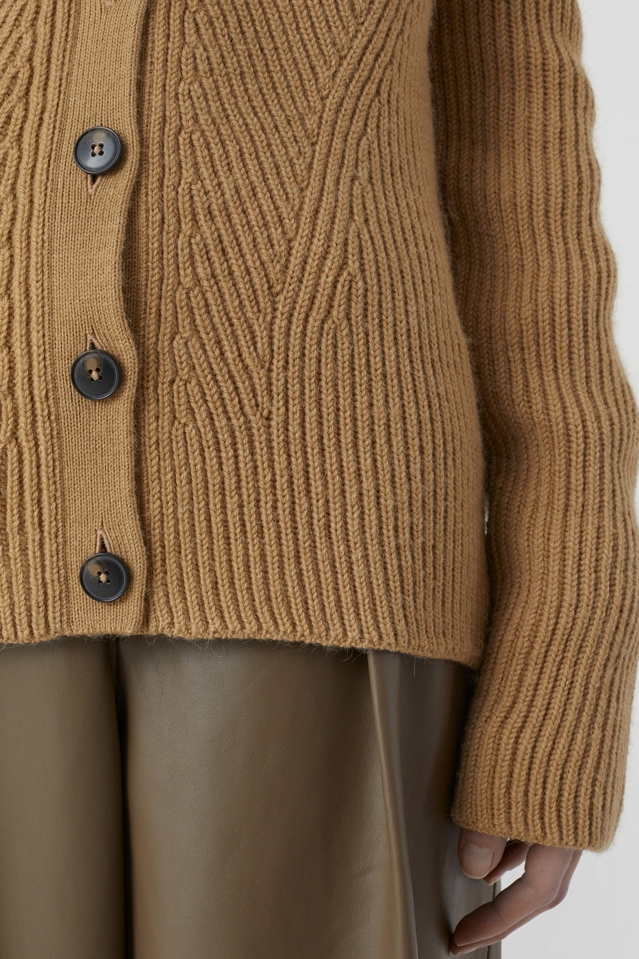 V Cardigan Long Sleeve - Dried Tabaco - Mujer