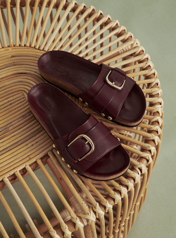 CAEL LEATHER FLAT MULES PETITE MENDIGOTE