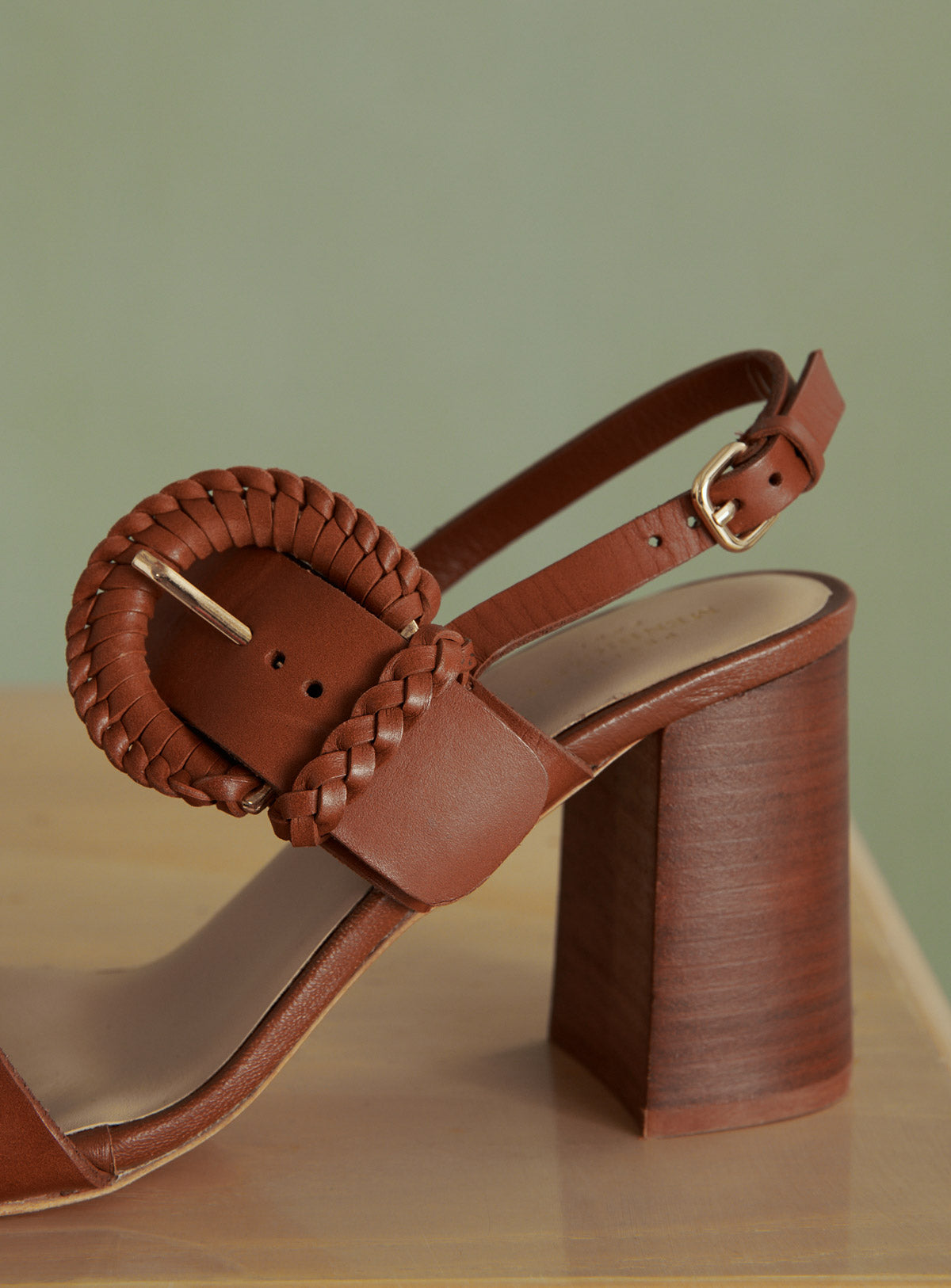 SANDALES A TALONS MARRONS BOIS CARRIE PETITE MENDIGOTE