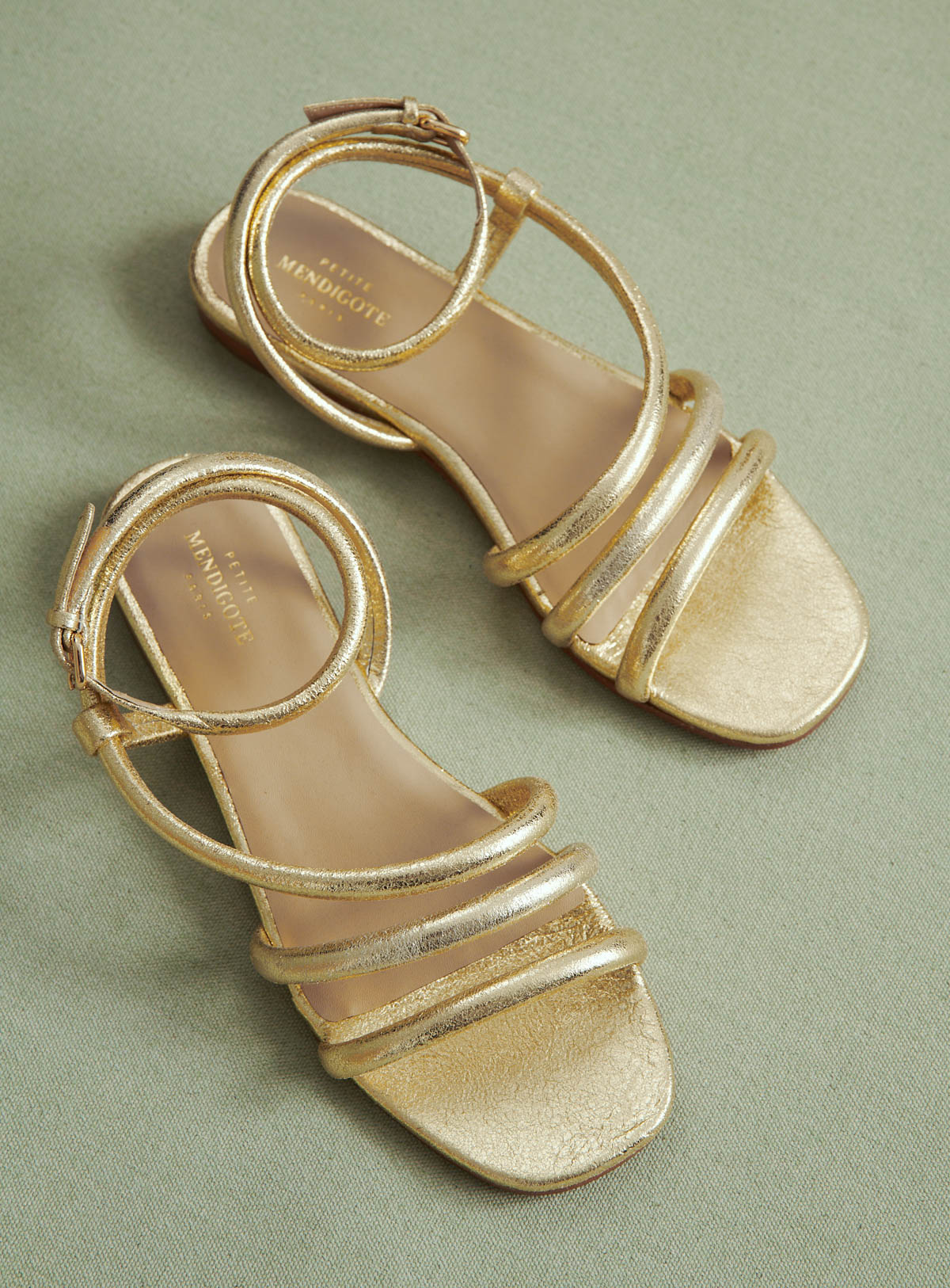 SANDALIAS PLANAS CATHERINE ORO PETITE MENDIGOTE